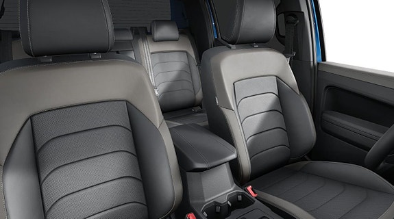 Volkswagen Amarok 8 of 8