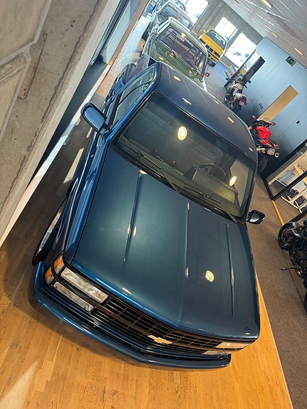 Chevrolet Silverado 1500 11 of 11