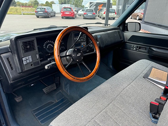 Chevrolet Silverado 1500 9 of 11