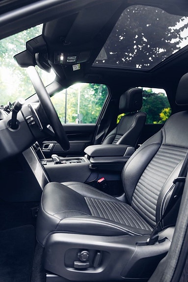 Land Rover Discovery 30 of 30