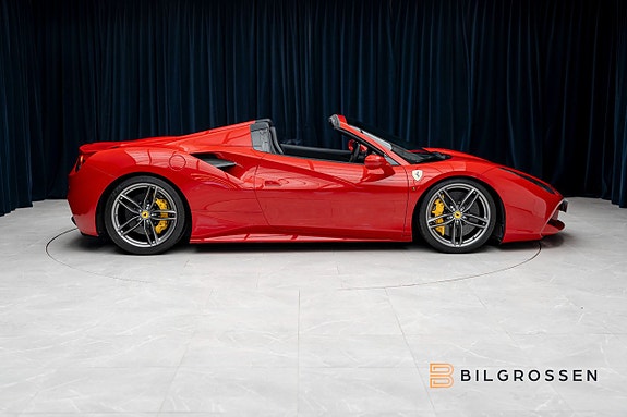 Ferrari 488 6 of 27