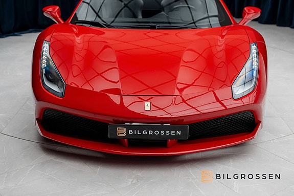Ferrari 488 11 of 27