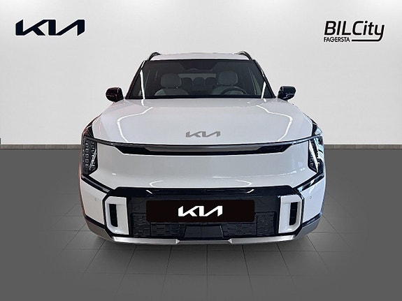 Kia EV9 2 of 5