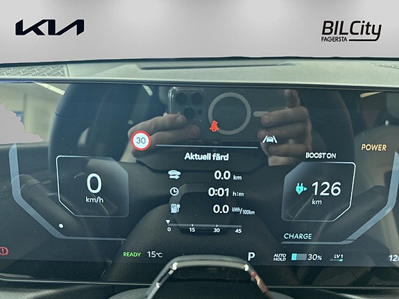Kia EV9 10 of 20