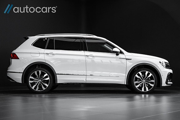 Volkswagen Tiguan Allspace 2 of 5