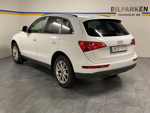 Audi Q5 4 of 5