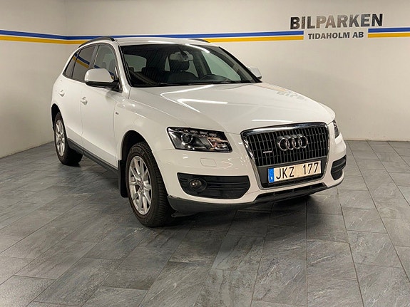 Audi Q5 2 of 5