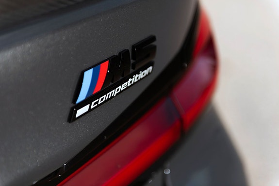 BMW M5 8 of 24