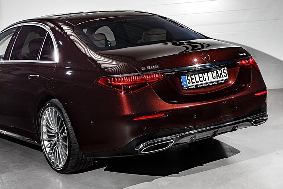 Mercedes-Benz S580 26 of 27