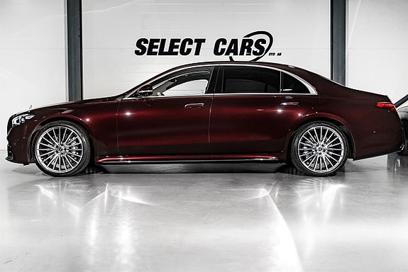 Mercedes-Benz S580 3 of 5