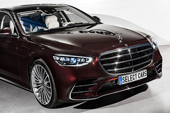 Mercedes-Benz S580 24 of 27