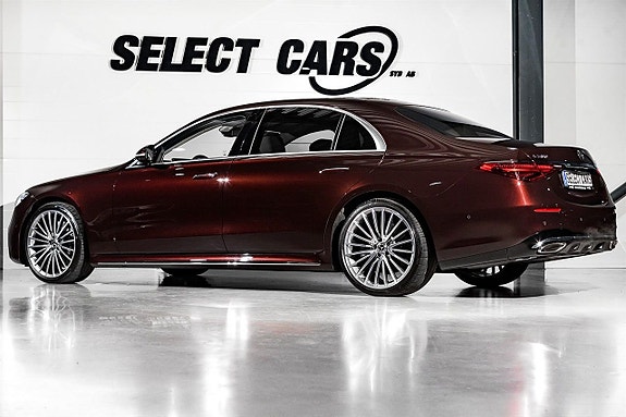 Mercedes-Benz S580 5 of 5