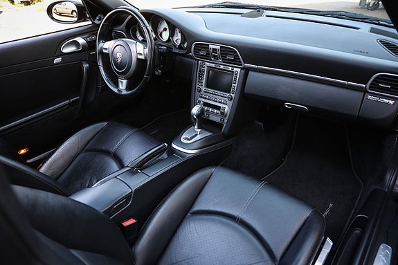 Porsche 911 15 of 16