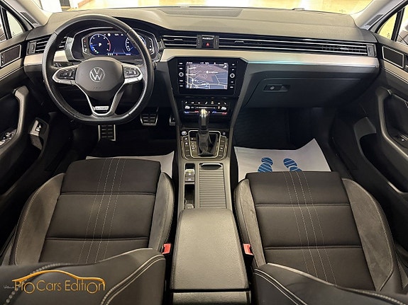Volkswagen Passat Alltrack 11 of 18