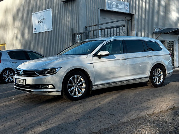 Volkswagen Passat 8 of 28