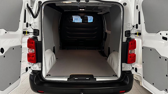 Citroen E-Jumpy 8 of 25