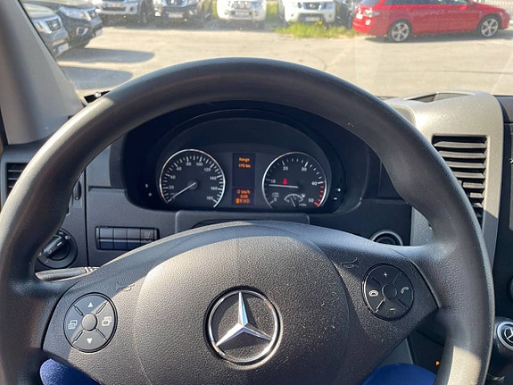 Mercedes-Benz Sprinter 311 16 of 19
