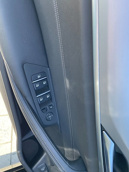 BMW 530e 17 of 30
