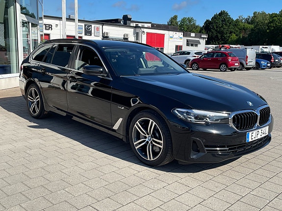 BMW 530e 3 of 30