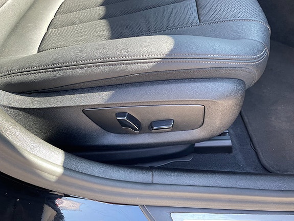 BMW 530e 14 of 30