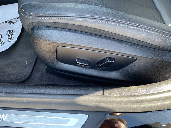 BMW 530e 18 of 30