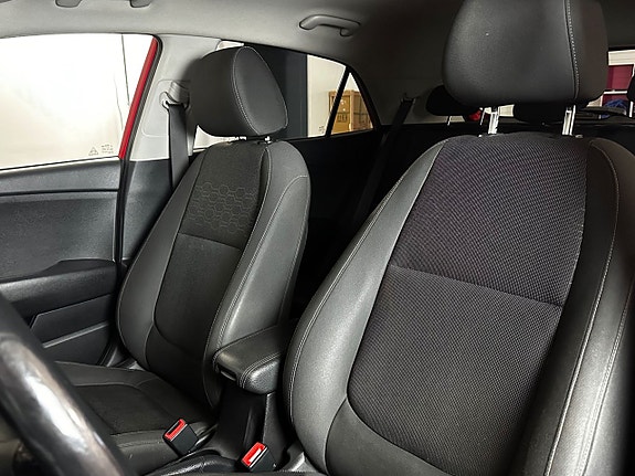 Kia Rio 10 of 18