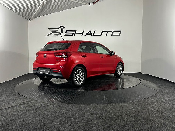 Kia Rio 5 of 18