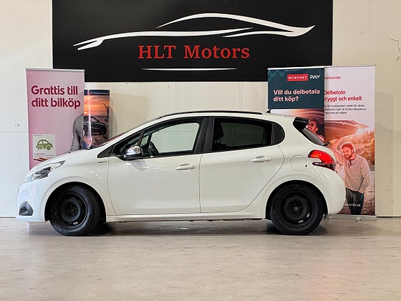 Peugeot 208 4 of 15