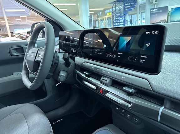 Kia EV3 15 of 23