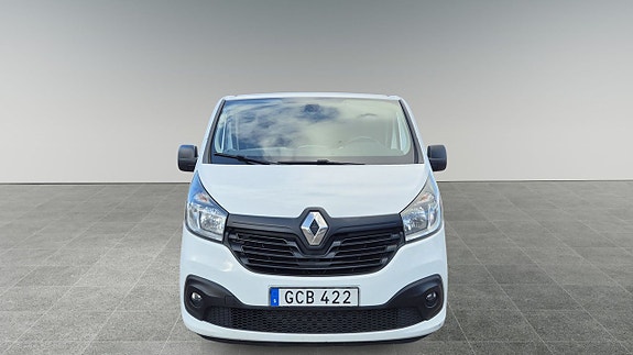 Renault Trafic 8 of 14