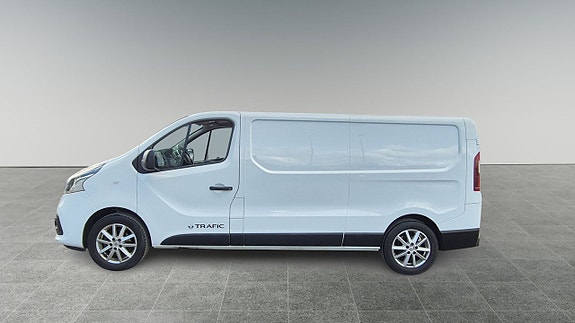 Renault Trafic 2 of 5