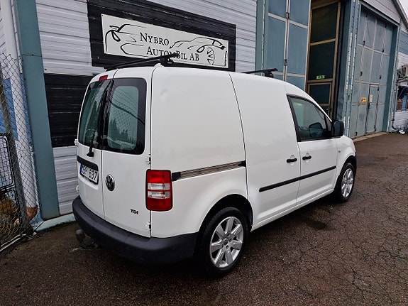 Volkswagen Caddy 3 of 5