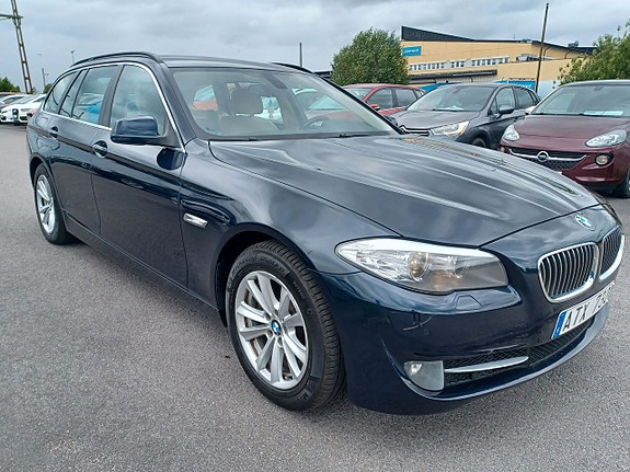 BMW 520 8 of 17