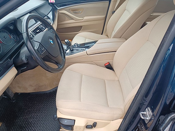 BMW 520 13 of 17