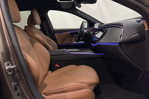 Mercedes-Benz E300 22 of 24