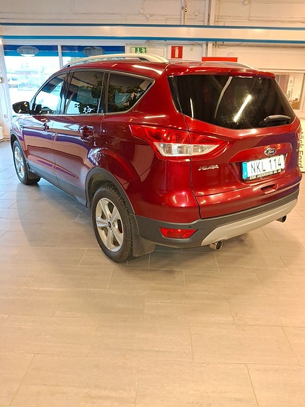 Ford Kuga 4 of 5
