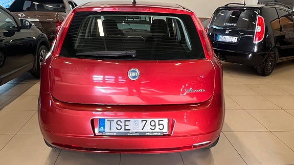 Fiat Grande Punto 12 of 12