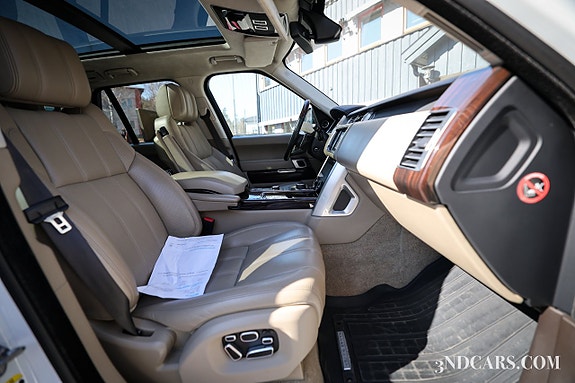 Land Rover Range Rover 20 of 22
