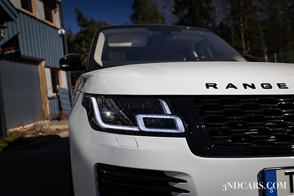 Land Rover Range Rover 10 of 22