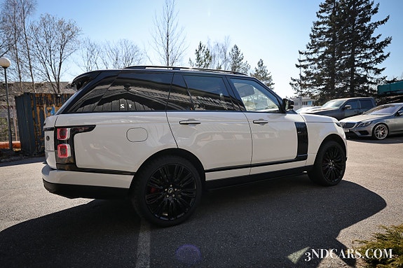 Land Rover Range Rover 5 of 5