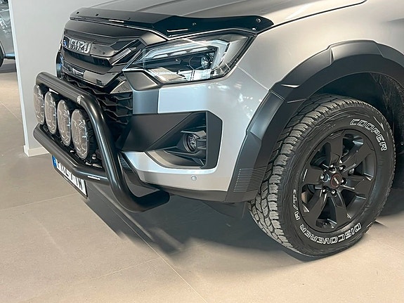 Isuzu D-max 5 of 8