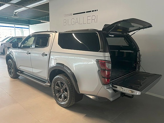 Isuzu D-max 4 of 8