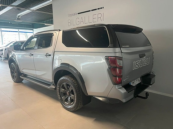 Isuzu D-max 3 of 8