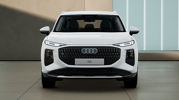 Audi Q3 4 of 5