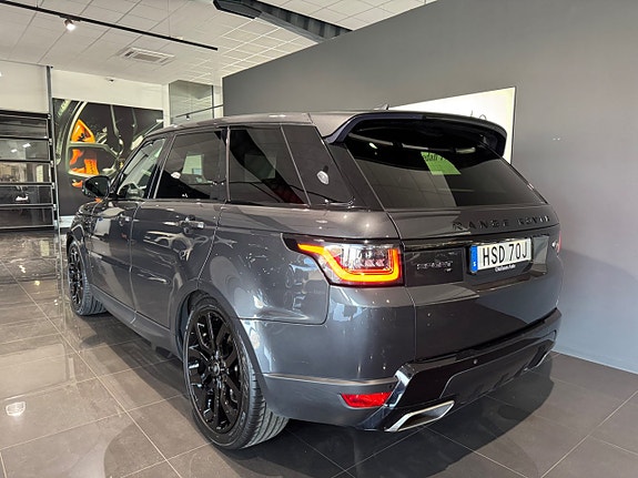 Land Rover Range Rover Sport 2 of 5