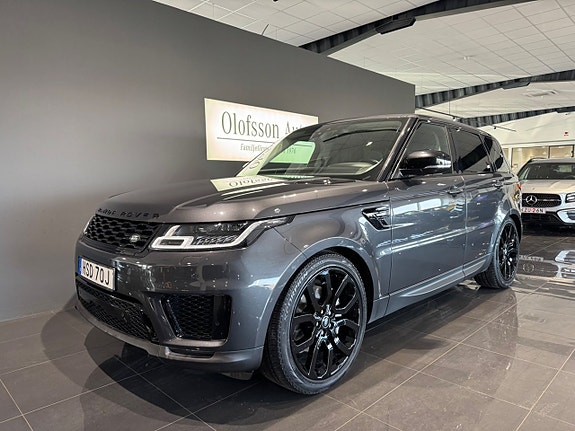 Land Rover Range Rover Sport 11 of 16