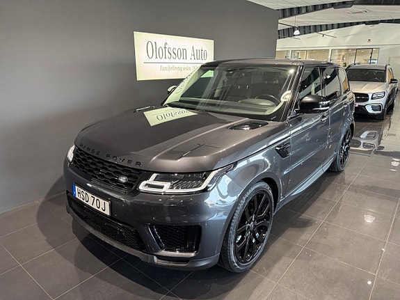 Land Rover Range Rover Sport 12 of 16