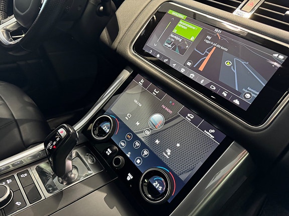 Land Rover Range Rover Sport 6 of 16