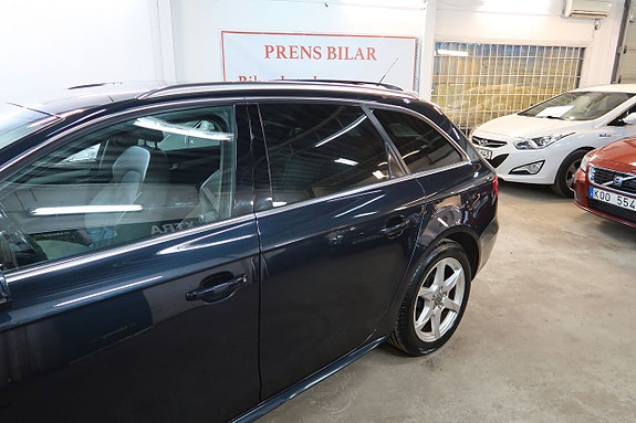 Audi A4 3 of 19