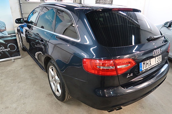 Audi A4 4 of 19